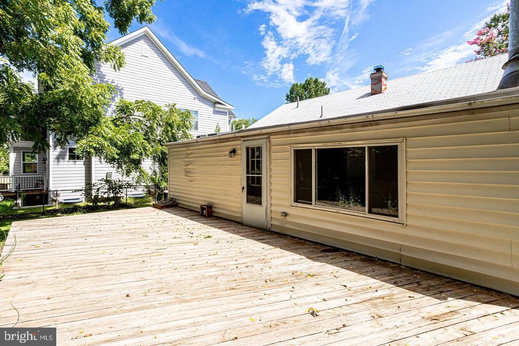 1922 ANDERSON ROAD