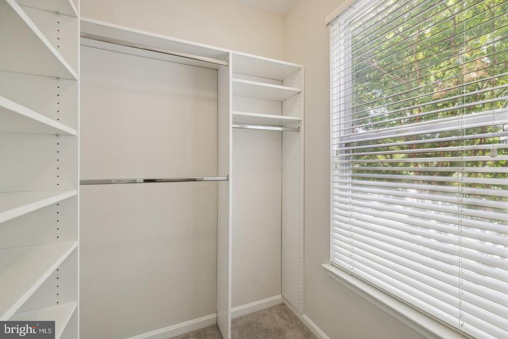 9490 VIRGINIA CENTER BOULEVARD Unit: 132