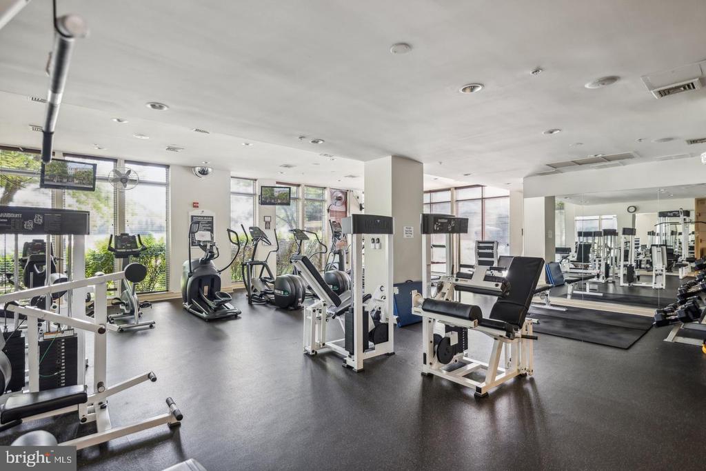9490 VIRGINIA CENTER BOULEVARD Unit: 132