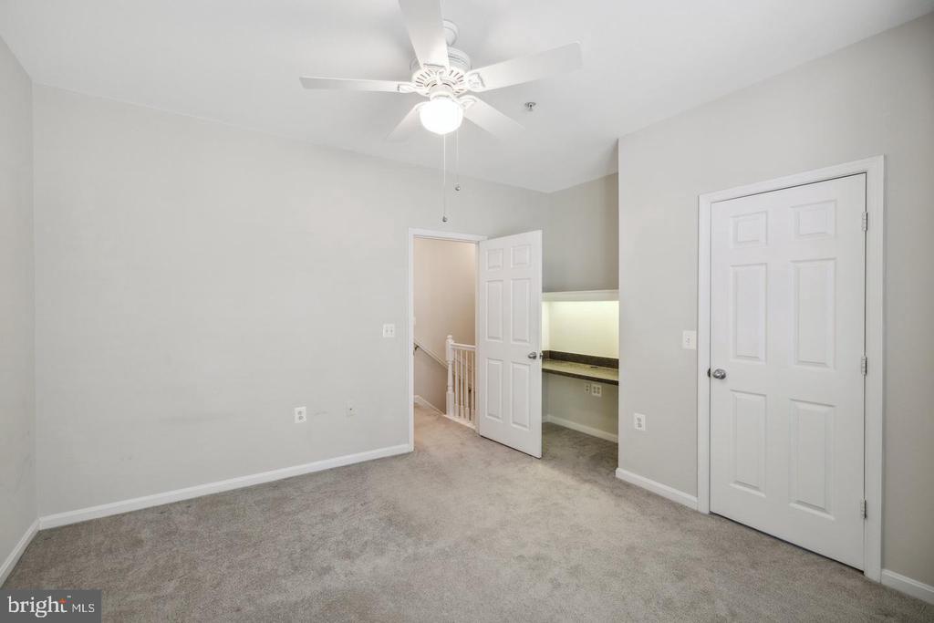 9490 VIRGINIA CENTER BOULEVARD Unit: 132