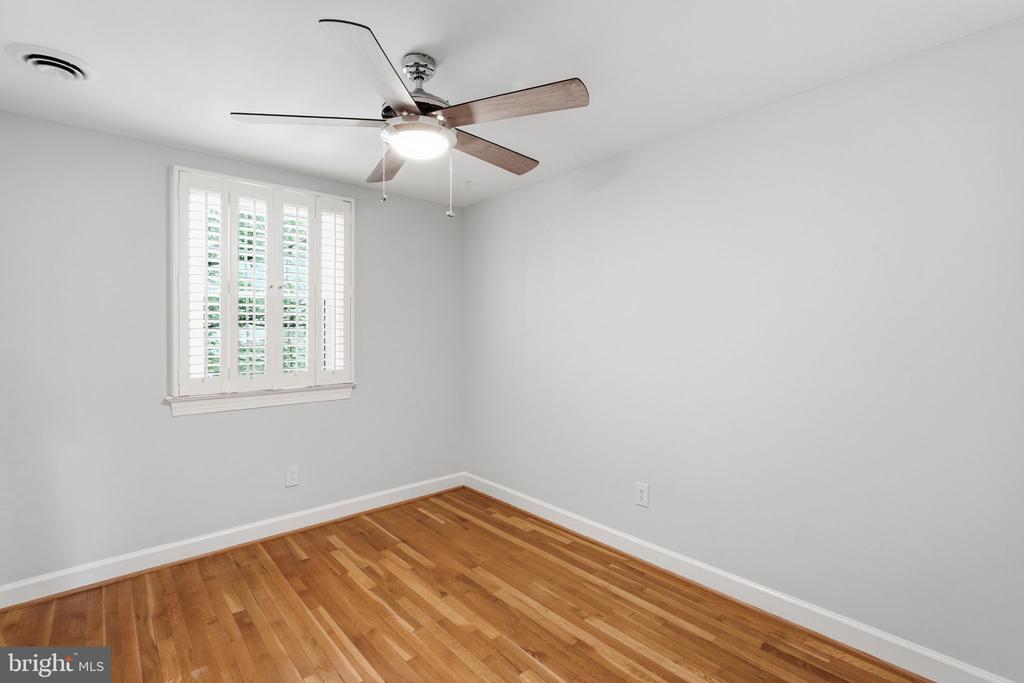 3318 ARDLEY COURT