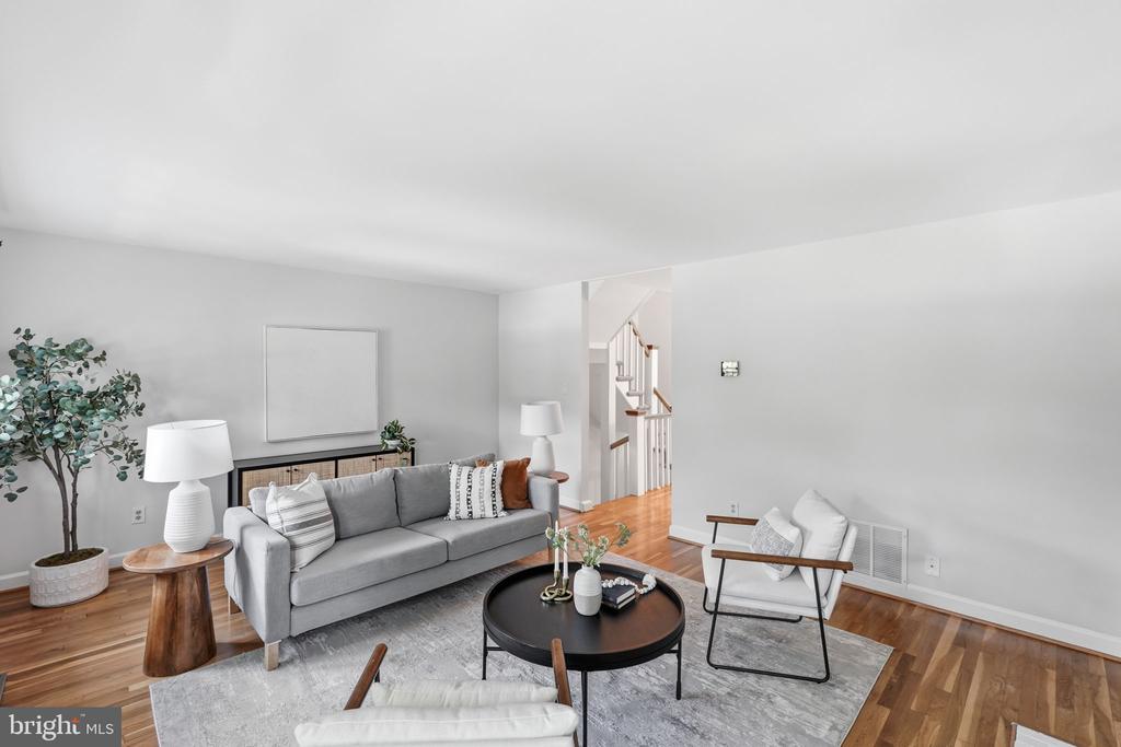 3318 ARDLEY COURT
