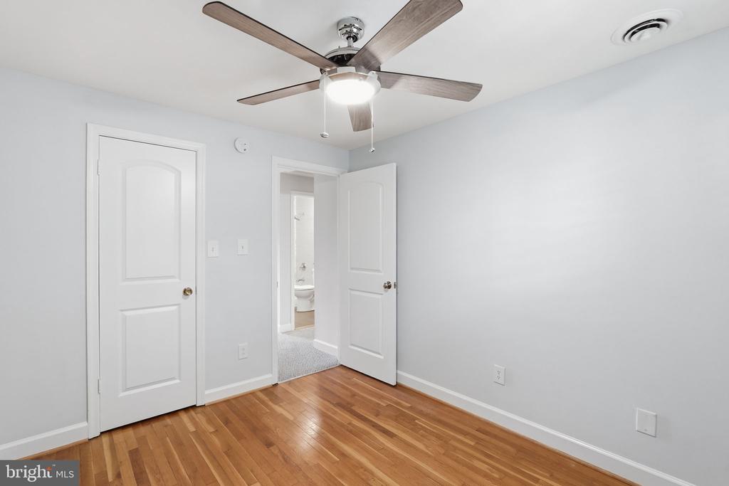 3318 ARDLEY COURT