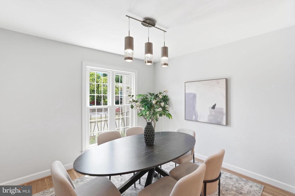 3318 ARDLEY COURT