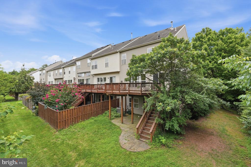 13222 GOOSE POND LANE