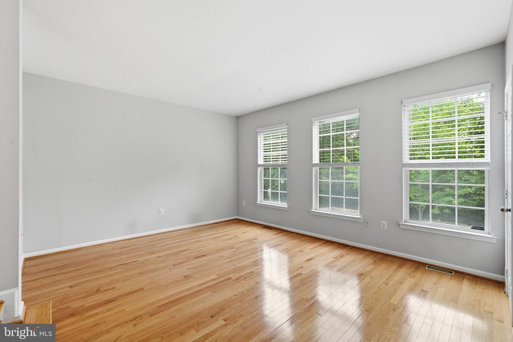 13222 GOOSE POND LANE
