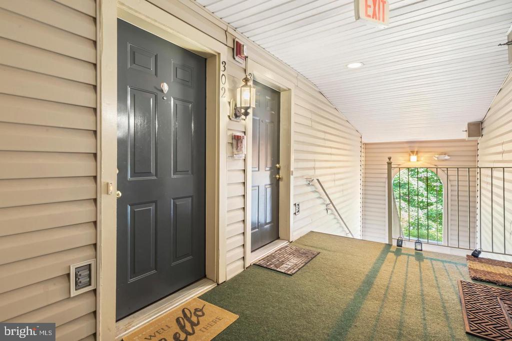 7014 METROPOLITAN PLACE Unit: 302