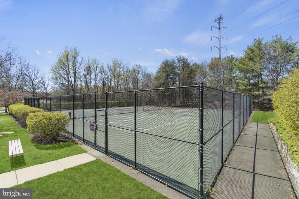 6601 THACKWELL WAY Unit: 3-I