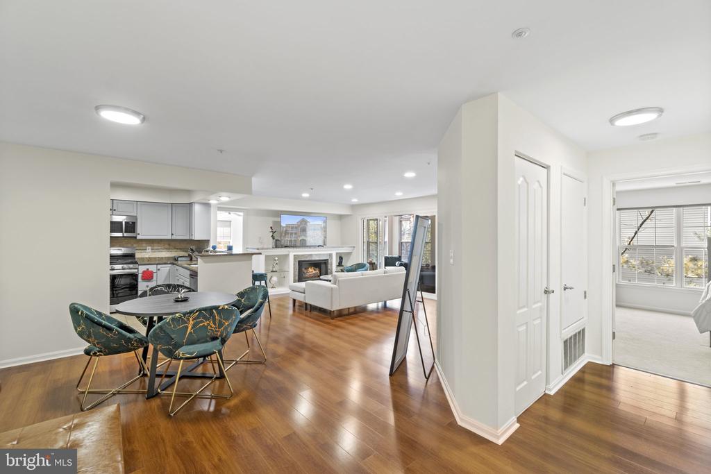 6601 THACKWELL WAY Unit: 3-I