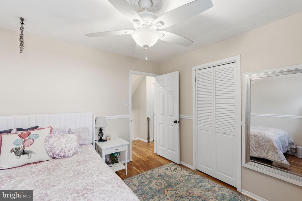 7023 ASHBURY DRIVE