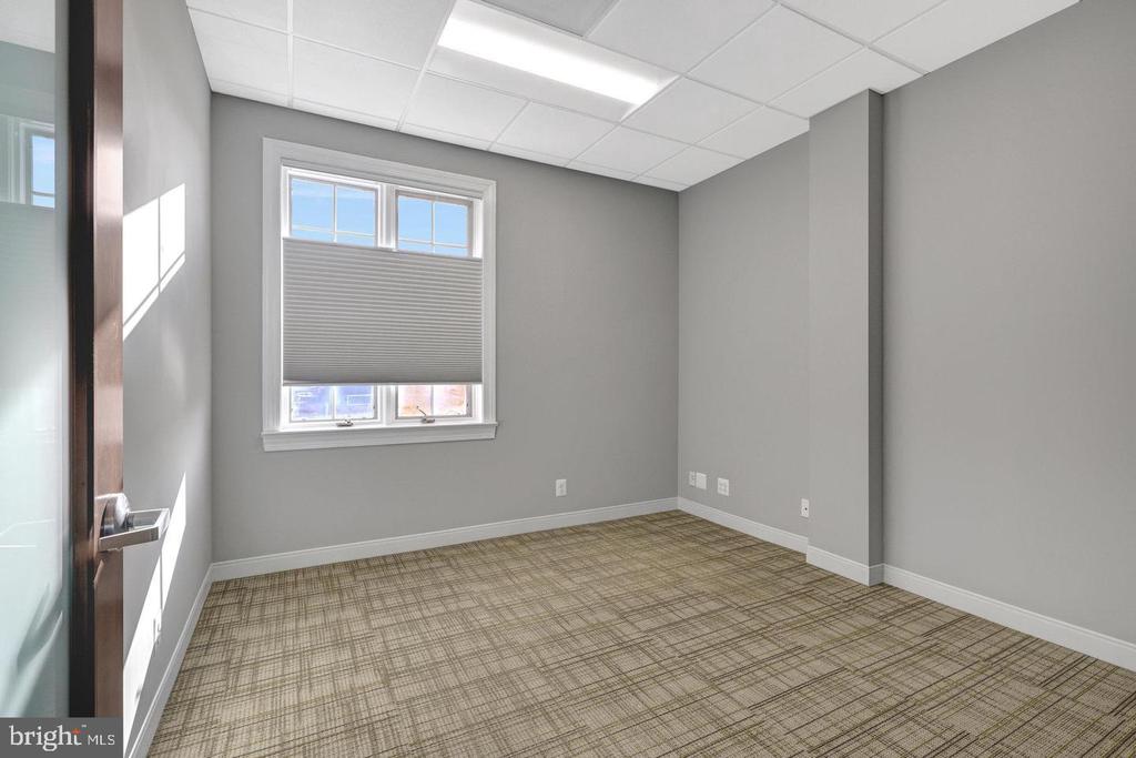 746 WALKER ROAD Unit: 26