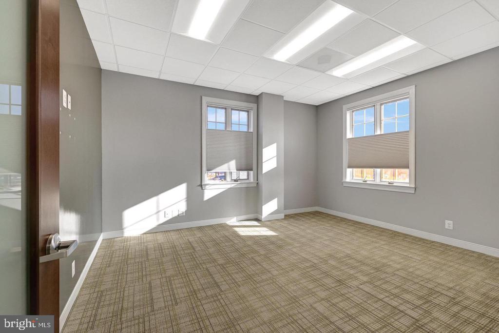 746 WALKER ROAD Unit: 26