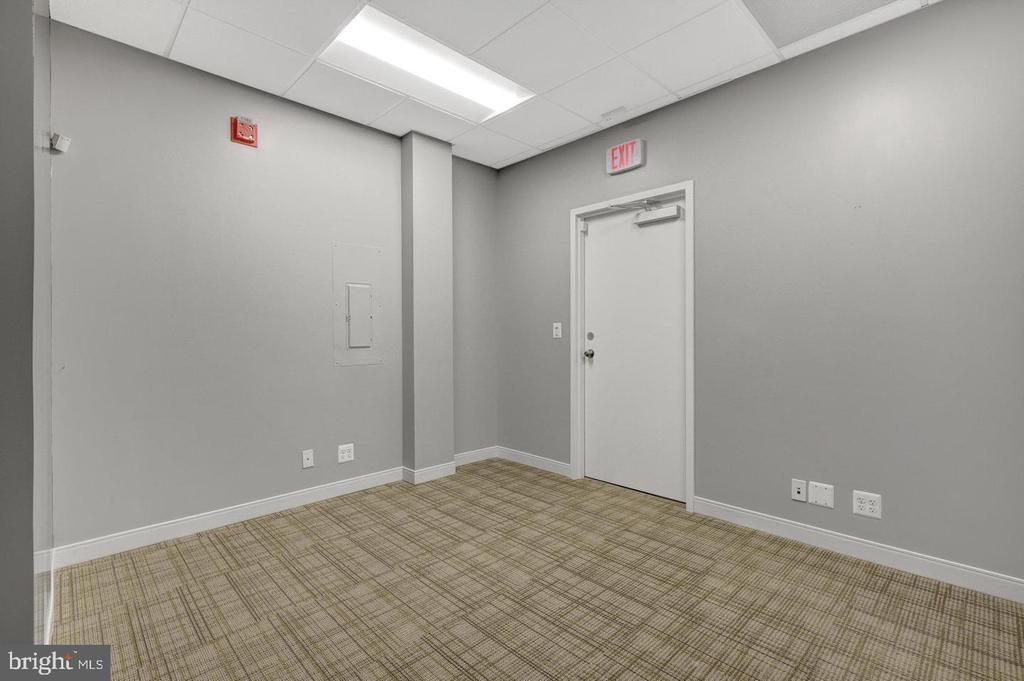746 WALKER ROAD Unit: 26