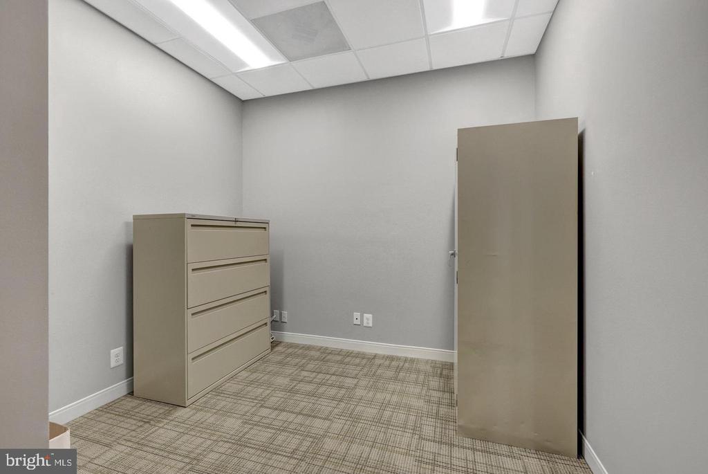 746 WALKER ROAD Unit: 26