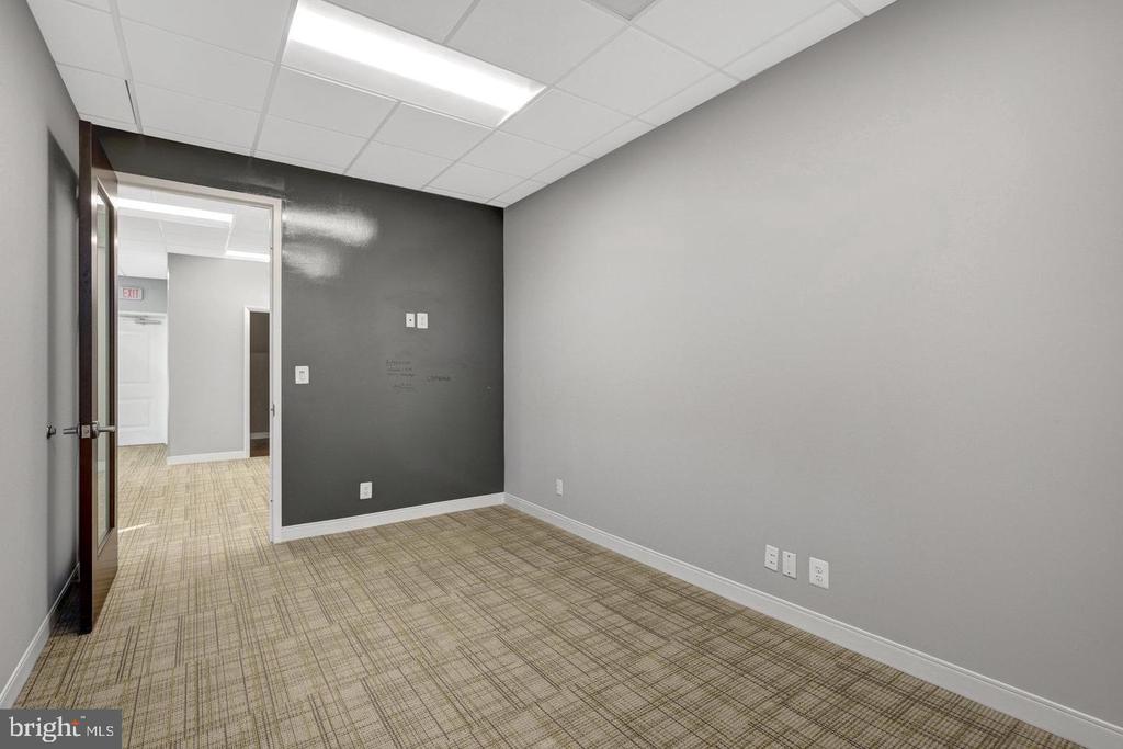 746 WALKER ROAD Unit: 26