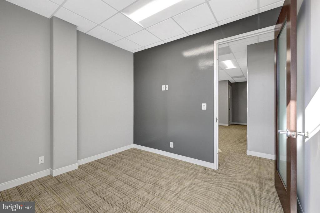 746 WALKER ROAD Unit: 26