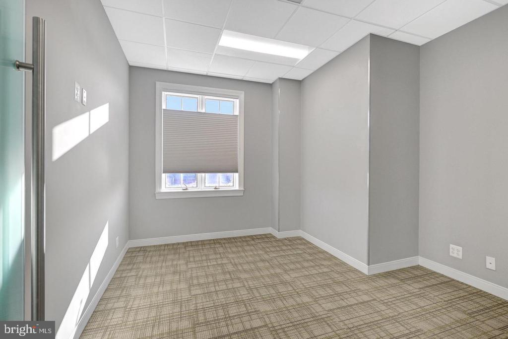 746 WALKER ROAD Unit: 26