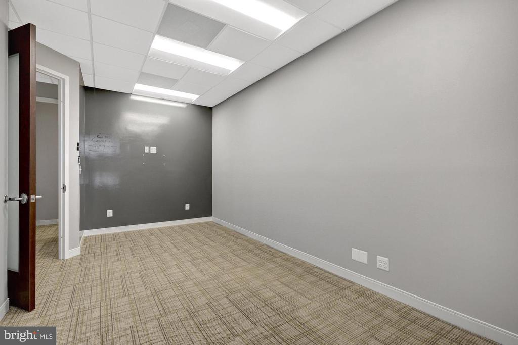 746 WALKER ROAD Unit: 26