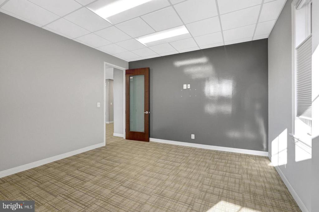 746 WALKER ROAD Unit: 26