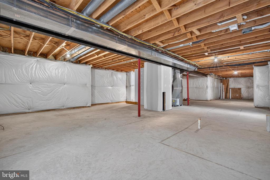 889 BALLOU STREET