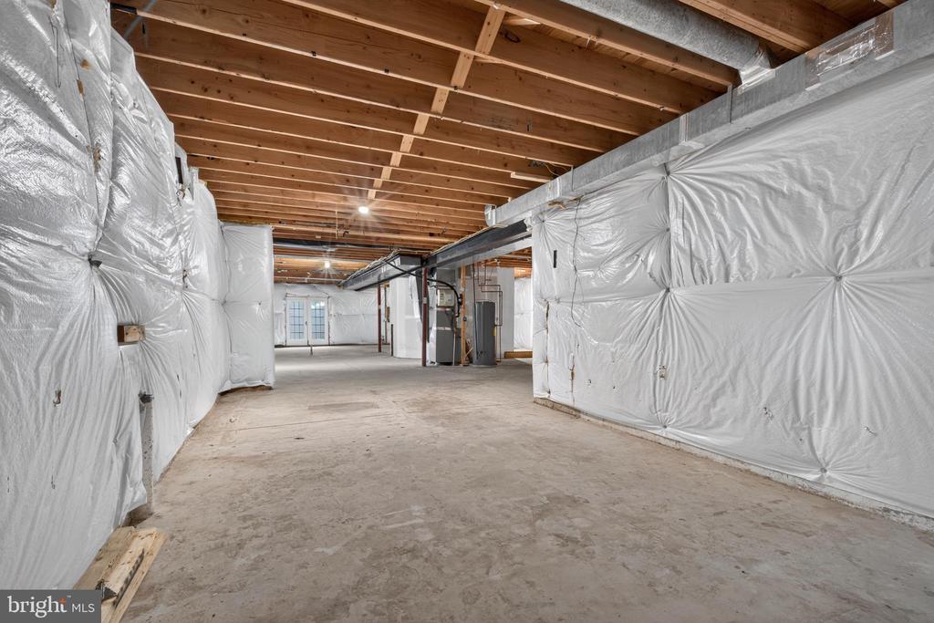889 BALLOU STREET