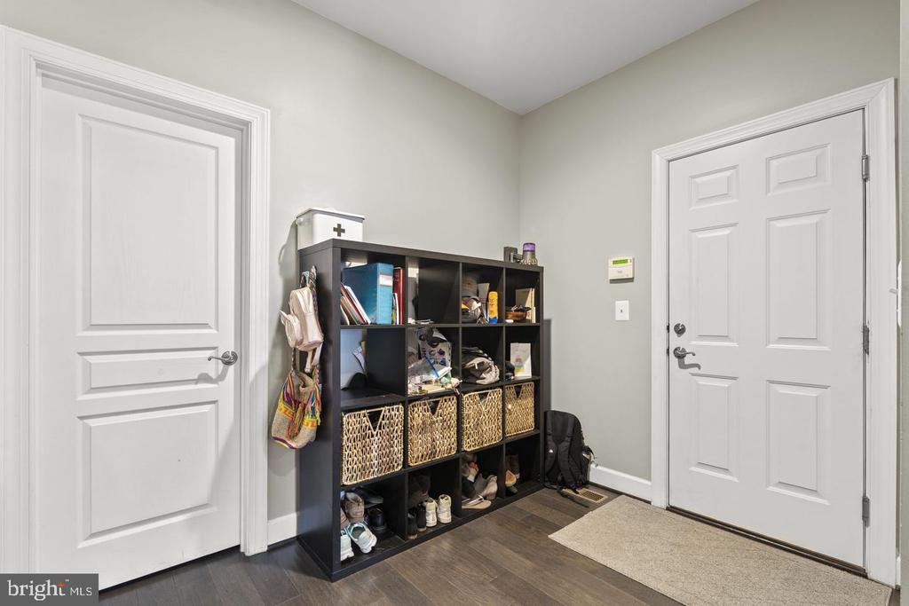 9228 CLEMENTINE COURT
