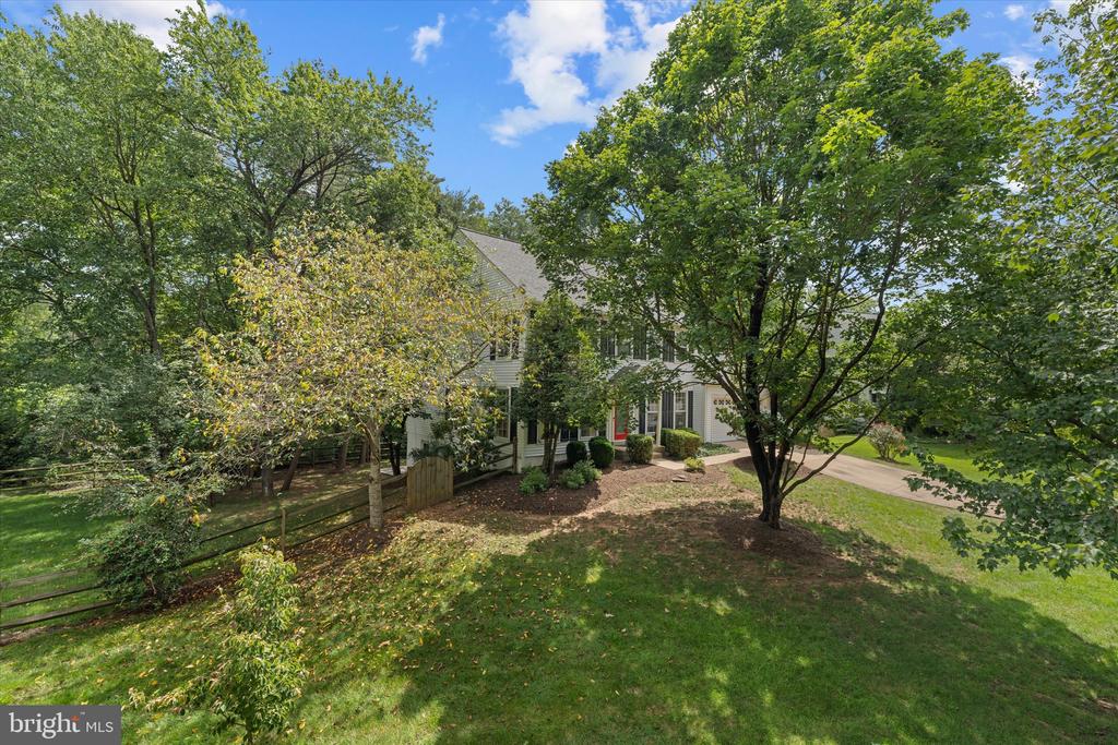 15251 EAGLE TAVERN WAY