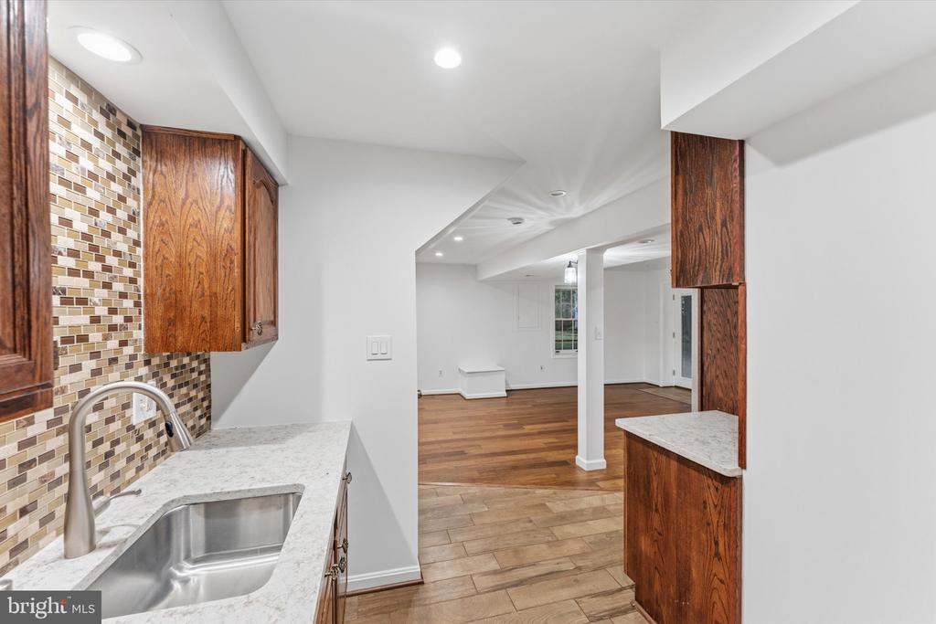 15251 EAGLE TAVERN WAY