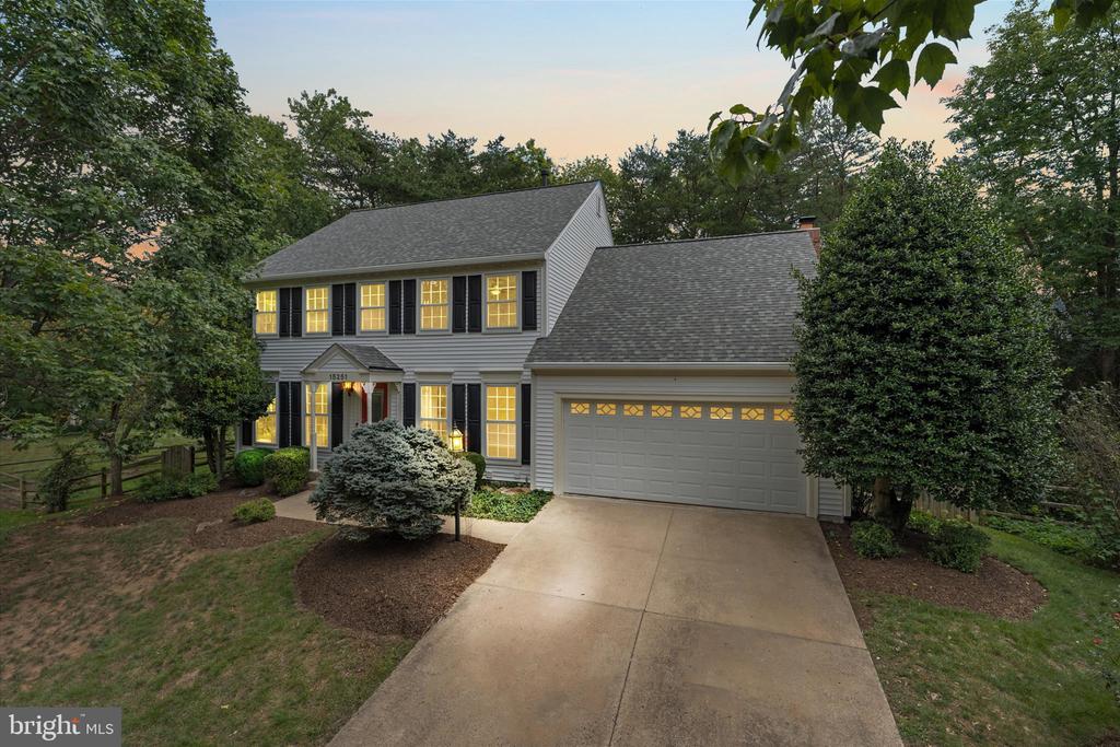 15251 EAGLE TAVERN WAY