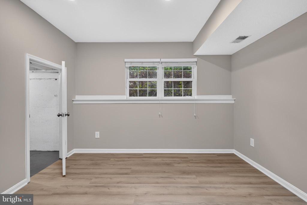 3609 BUCKEYE COURT