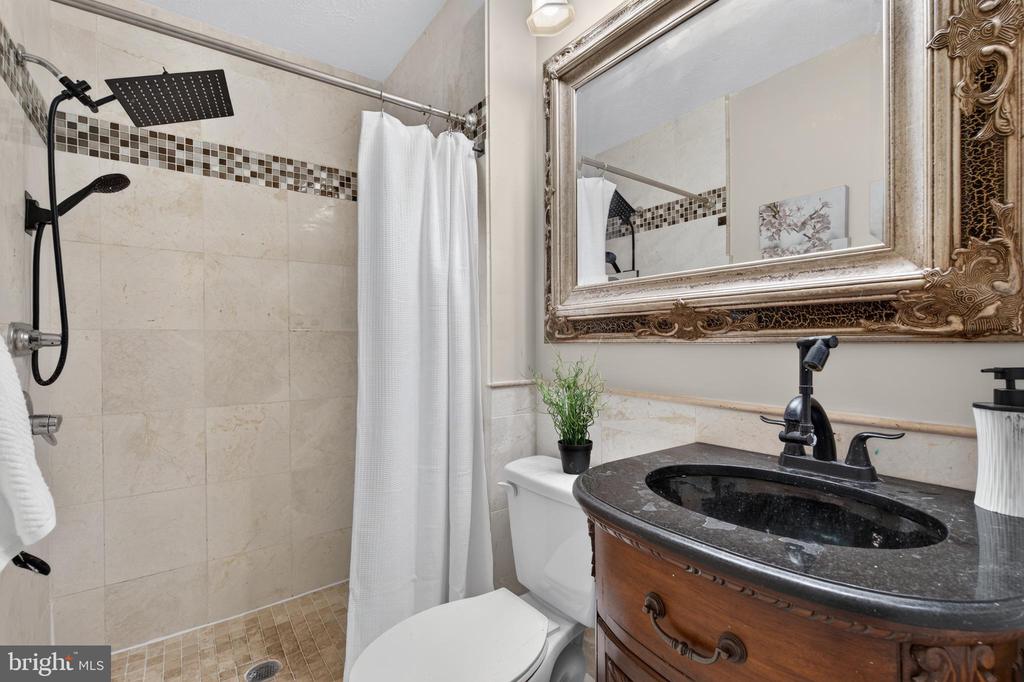 3609 BUCKEYE COURT