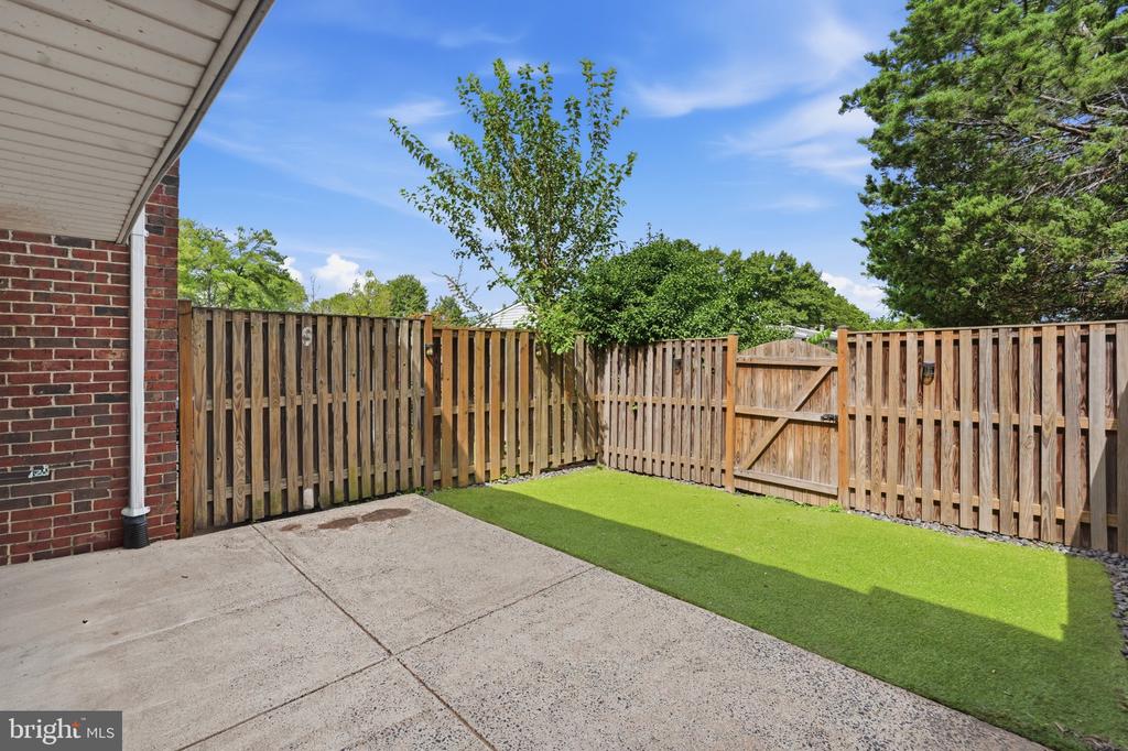 13274 POENER PLACE