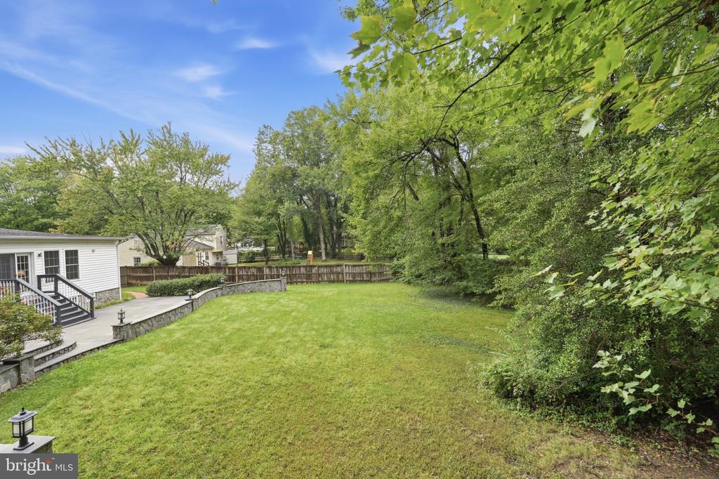 12404 KINGS LAKE DRIVE