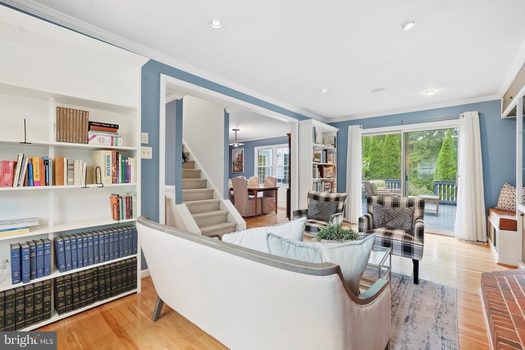 12404 KINGS LAKE DRIVE
