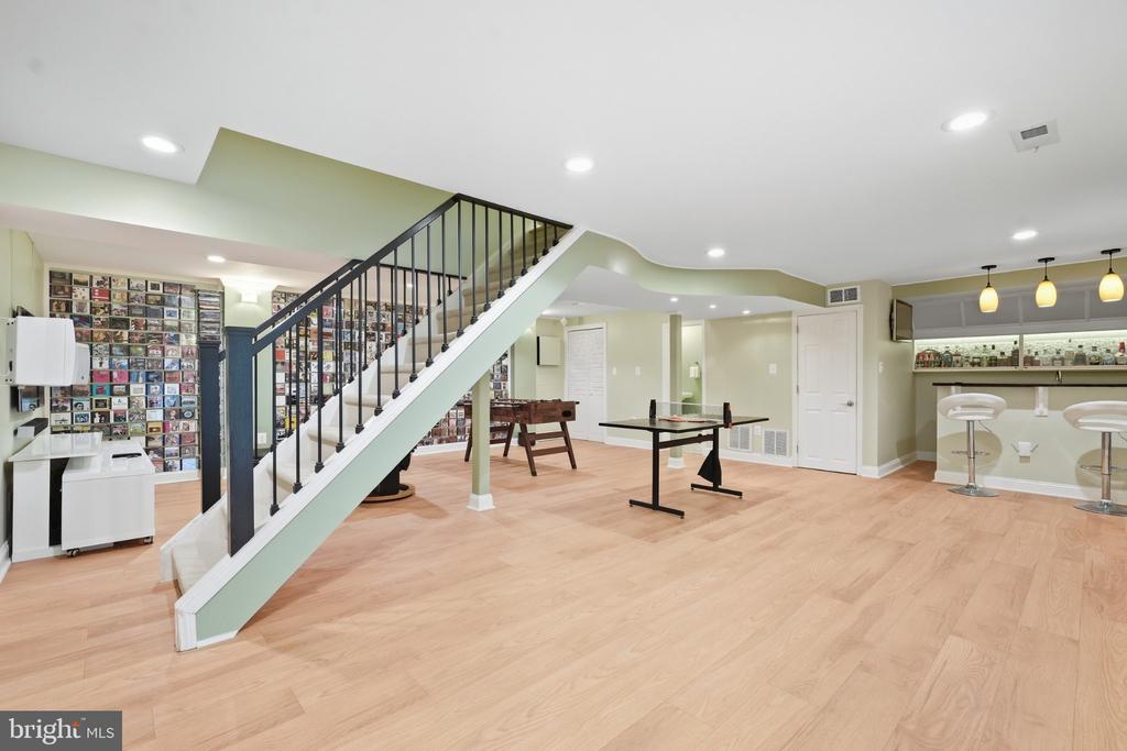 12404 KINGS LAKE DRIVE