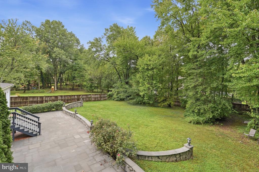 12404 KINGS LAKE DRIVE