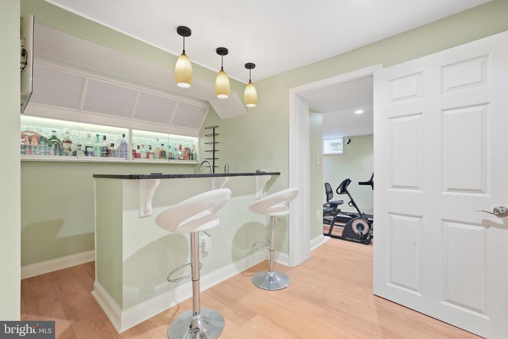 12404 KINGS LAKE DRIVE