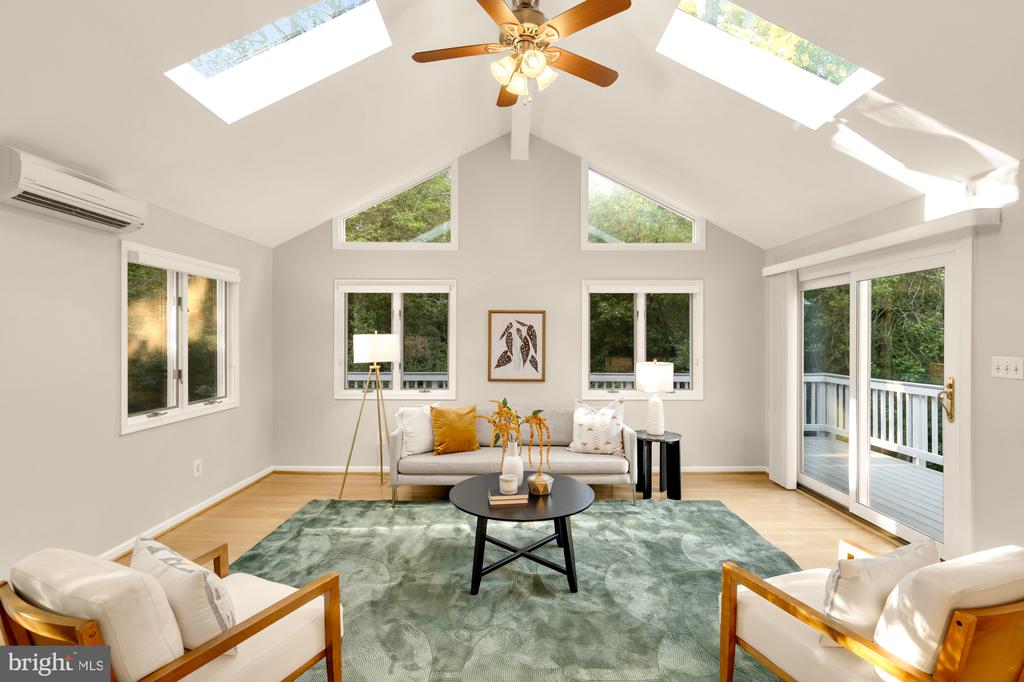 9818 FLINTRIDGE COURT