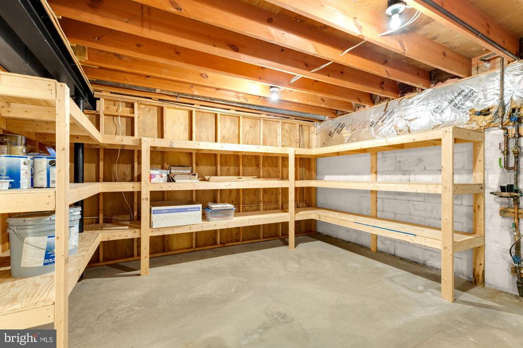 9818 FLINTRIDGE COURT
