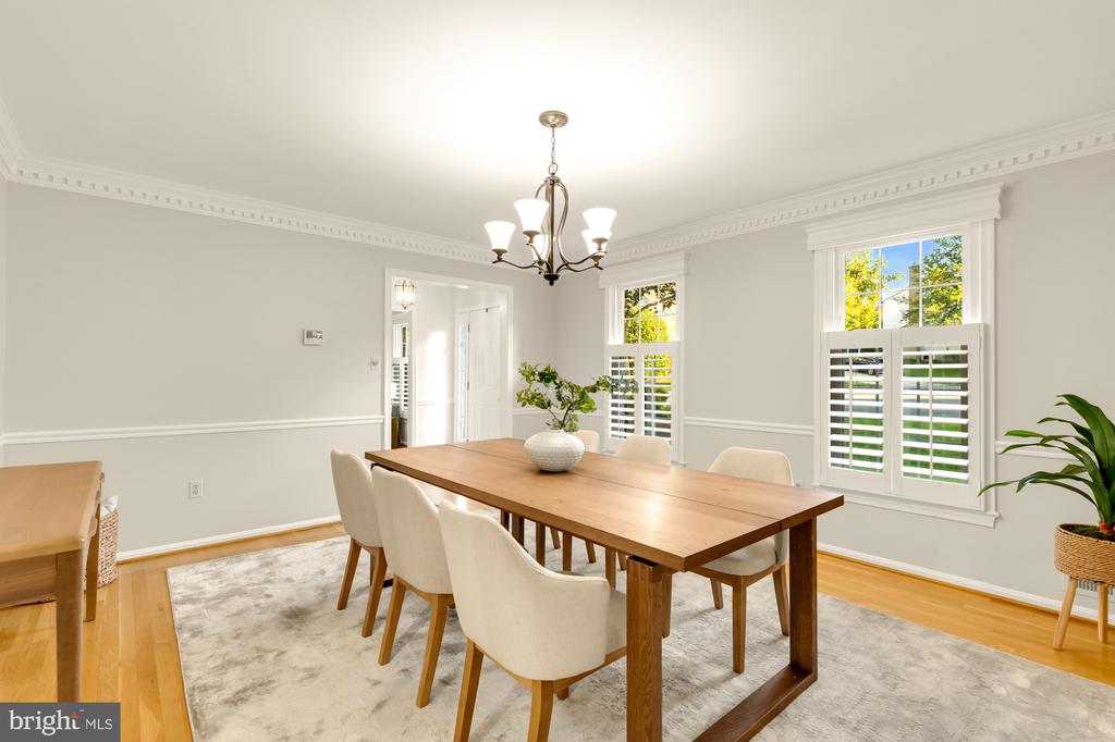 9818 FLINTRIDGE COURT