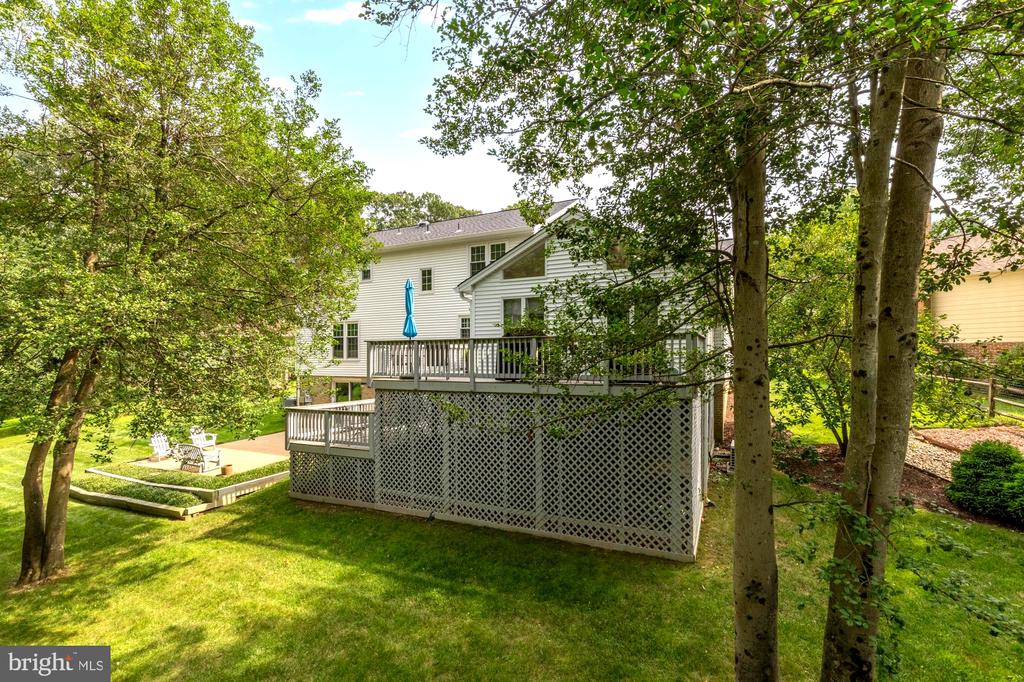 9818 FLINTRIDGE COURT