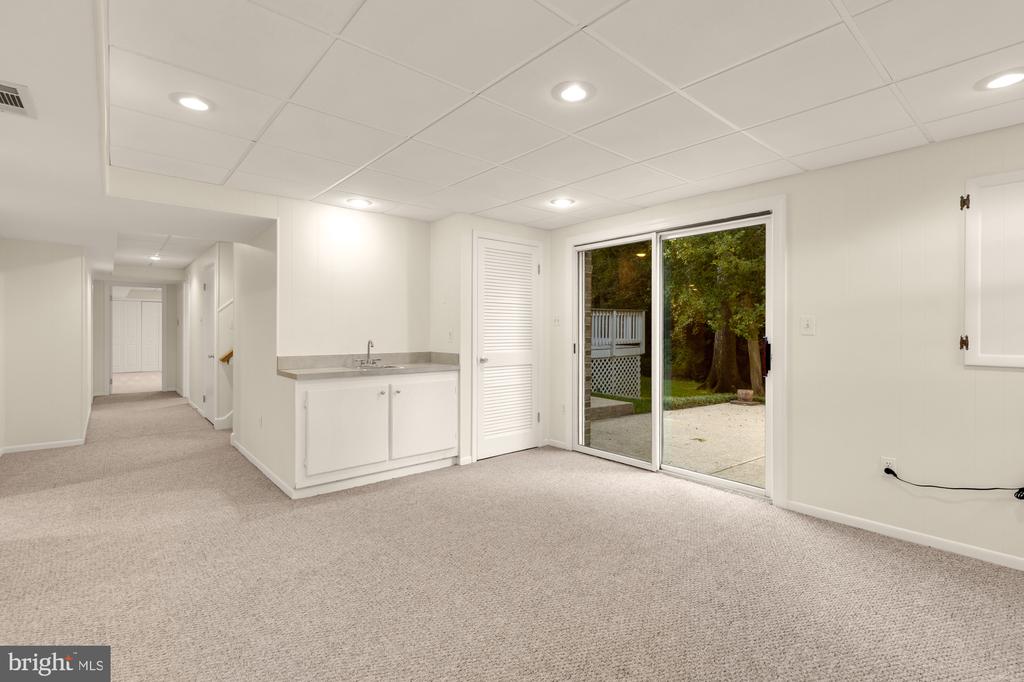 9818 FLINTRIDGE COURT