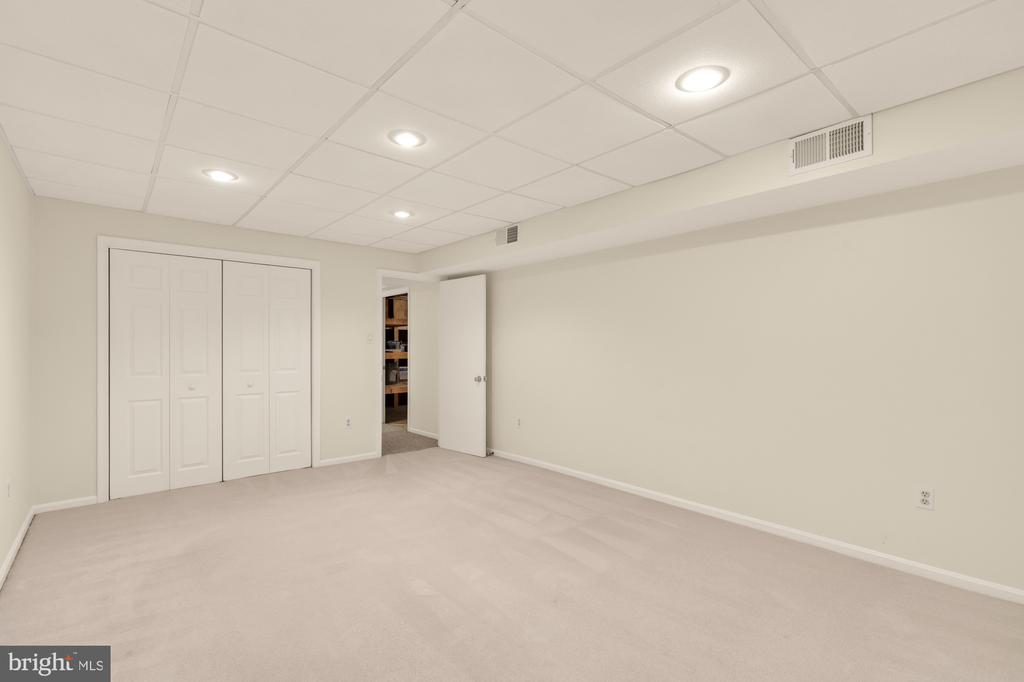 9818 FLINTRIDGE COURT