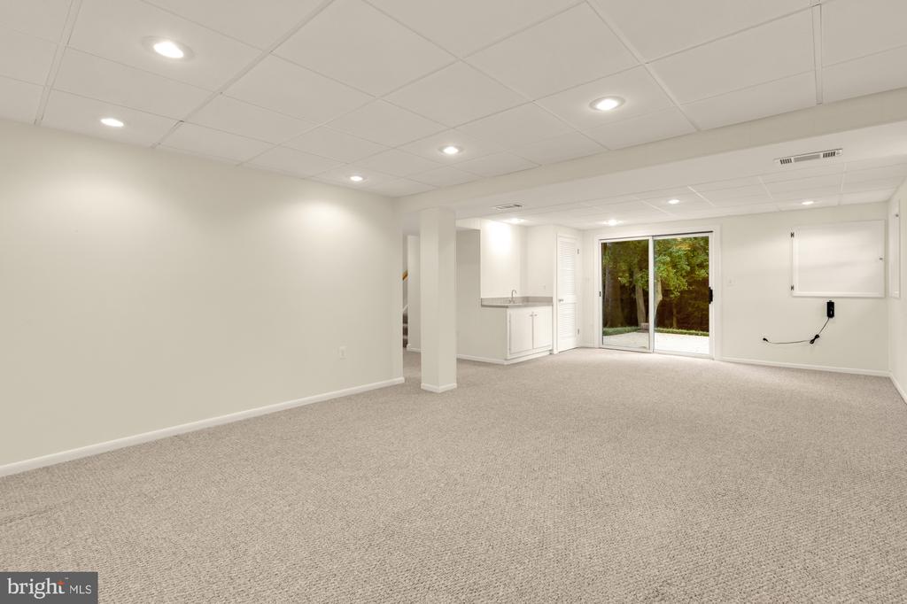 9818 FLINTRIDGE COURT
