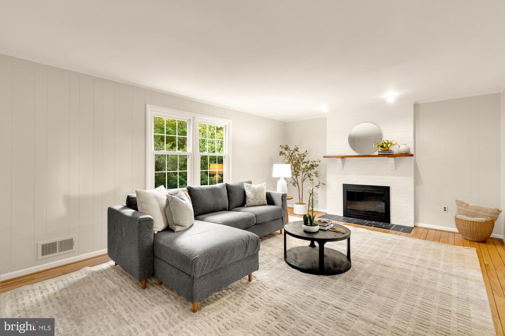 9818 FLINTRIDGE COURT