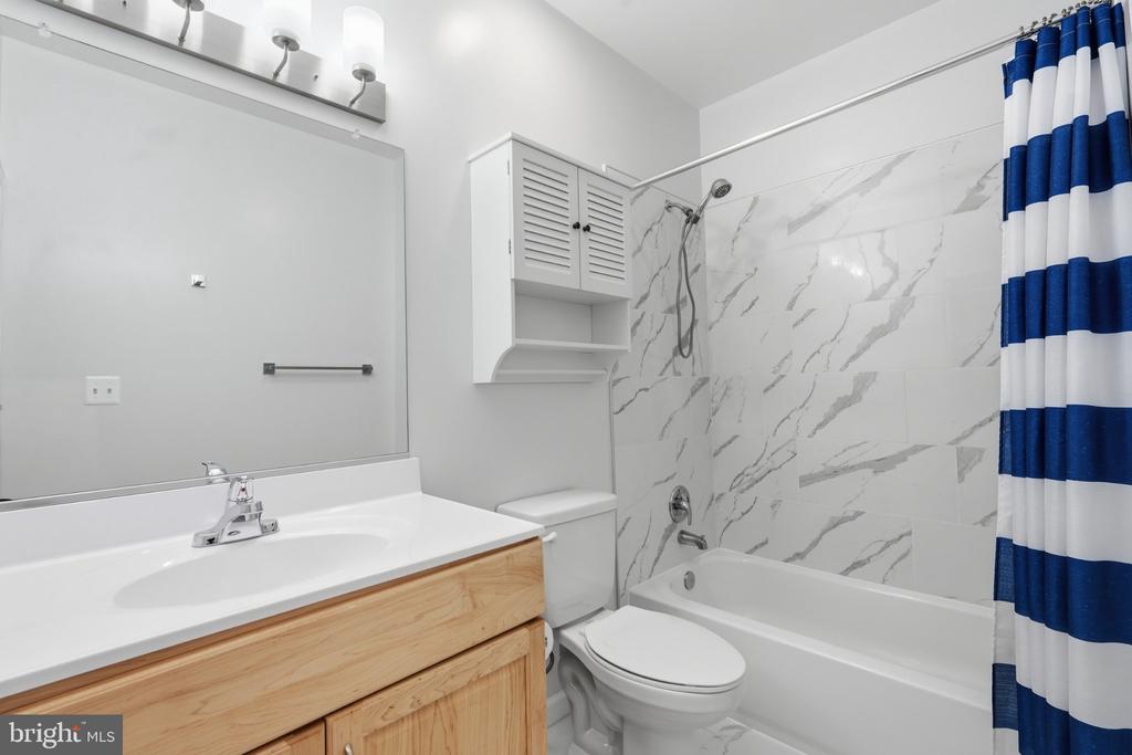 4210 MOZART BRIGADE LANE Unit: 4210-C