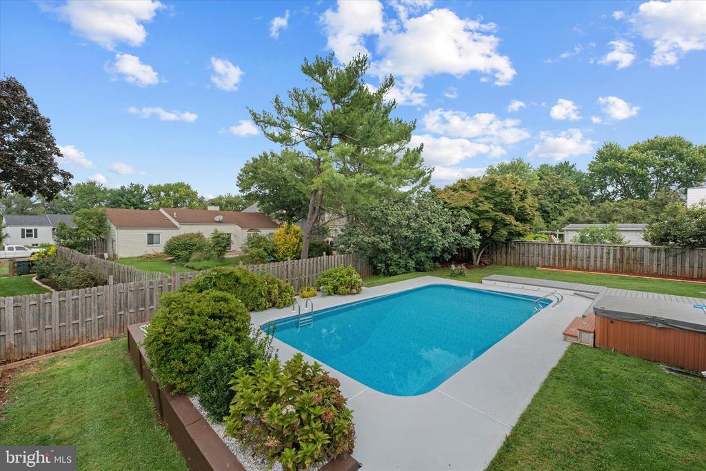 13341 JASPER COURT