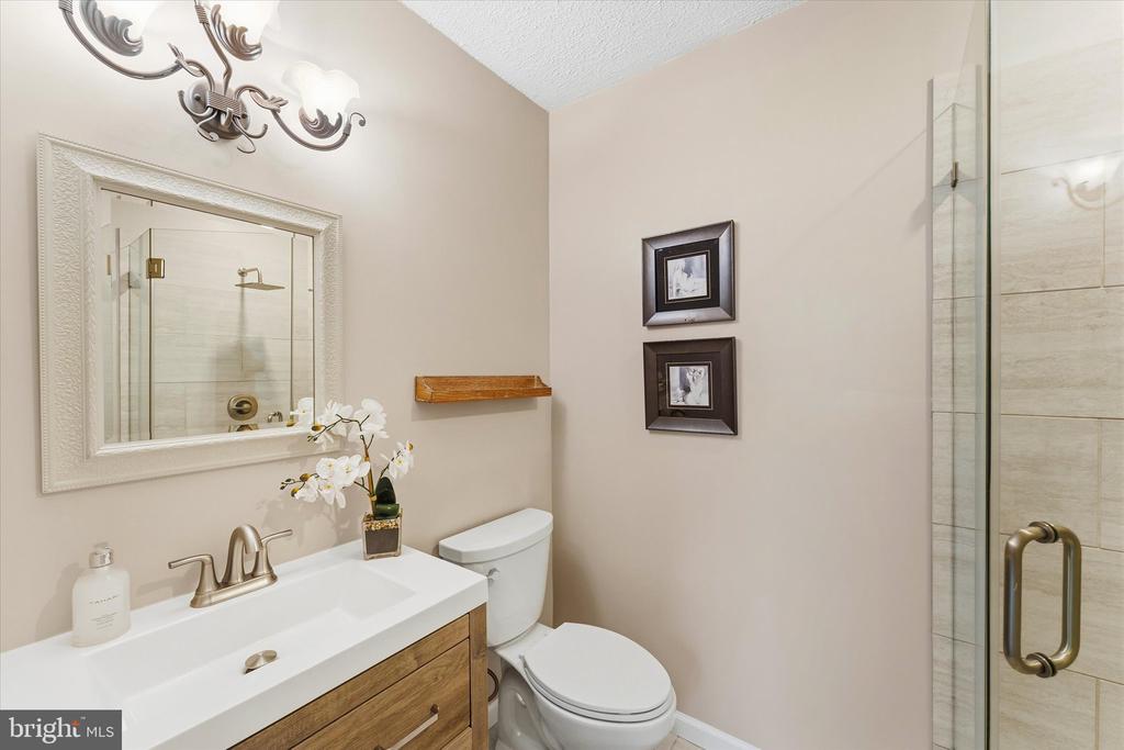 13341 JASPER COURT