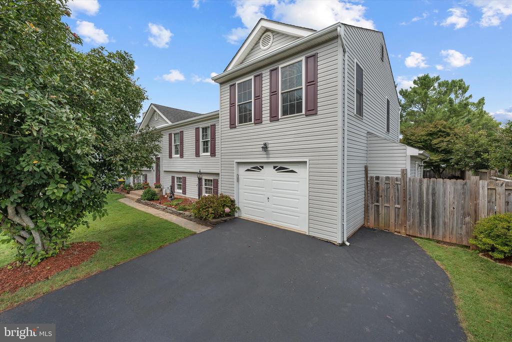 13341 JASPER COURT