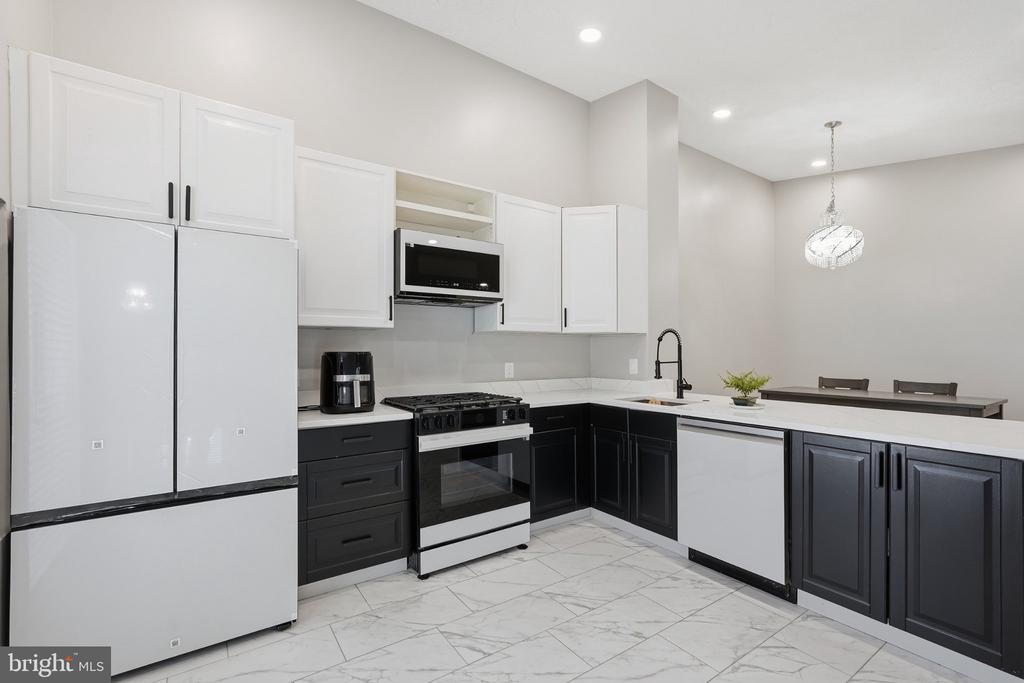 7753 WILLOW POINT DRIVE Unit: 7753